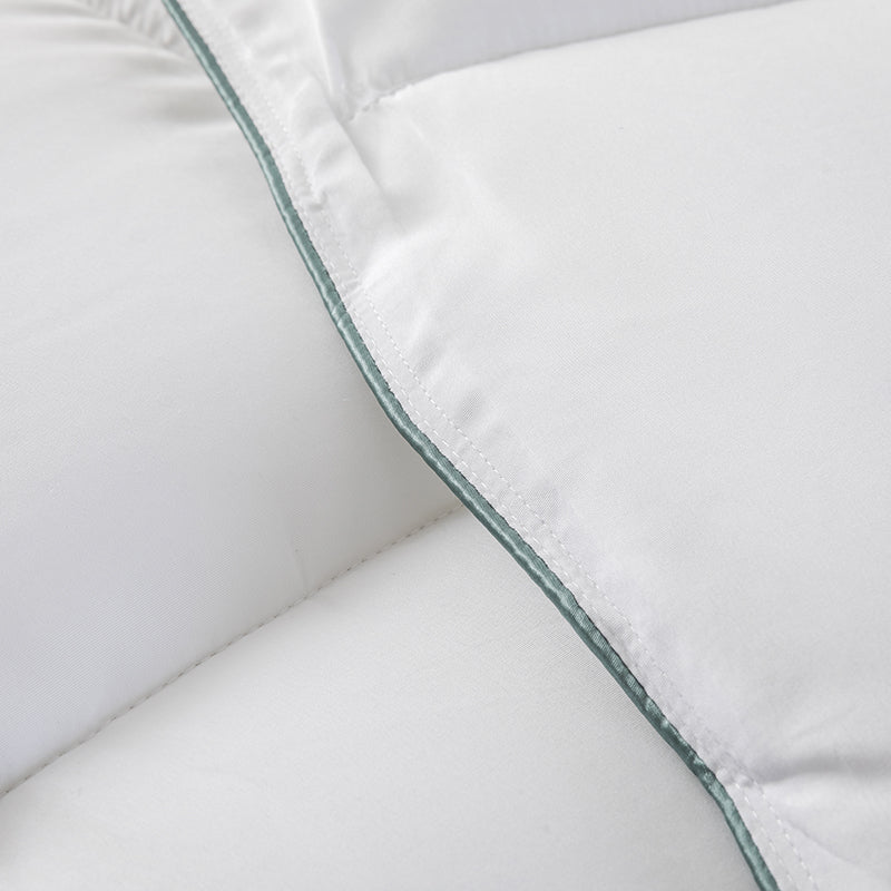 Gloria - Microfibre Soft Touch Feels Like Down Duvet