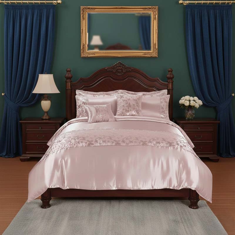Duvet Cover Embroidery Set Luxury Bedding with Matching Pillowcases