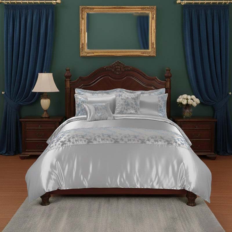 Duvet Cover Embroidery Set Luxury Bedding with Matching Pillowcases